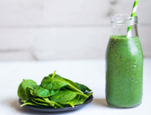 Green smoothie with spinach